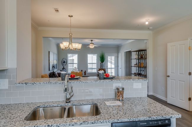 292 Kinsale Dr, Condo with 4 bedrooms, 4 bathrooms and 4 parking in Spring Hill TN | Image 6