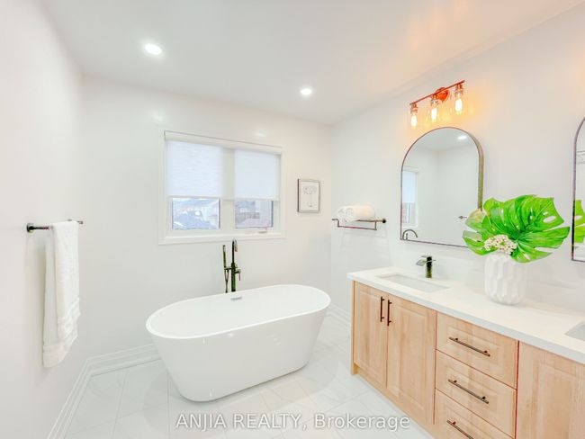 2330 Bur Oak Ave, House attached with 4 bedrooms, 4 bathrooms and 1 parking in Markham ON | Image 35