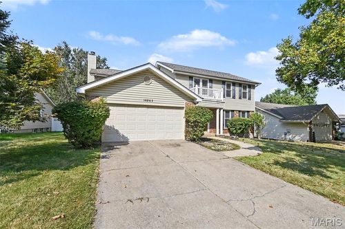 16263 Fullerton Meadows Dr, Wildwood, MO, 63011-1952 | Card Image
