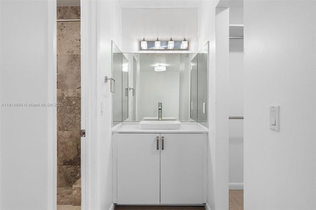 APT-60 - 10350 Sw 154 Th Circle Ct, Condo with 3 bedrooms, 3 bathrooms and null parking in Miami FL | Image 18