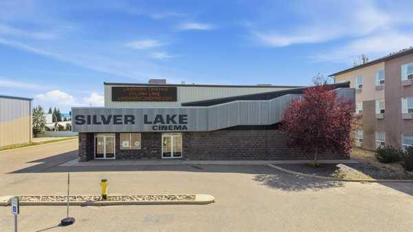 Commercial Sale in Sylvan Lake 3