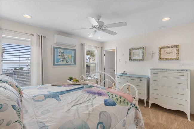 16360 Airport Rd, House other with 2 bedrooms, 2 bathrooms and null parking in CEDAR KEY FL | Image 16