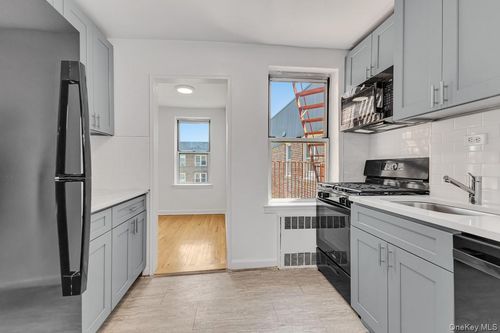 6a-67-10 108th Street 108th Street, New York, NY, 11375 | Card Image