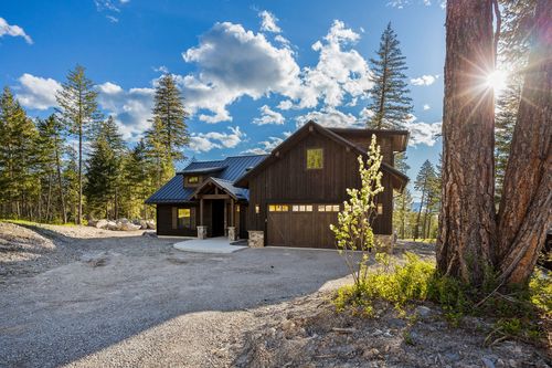 112 Trading Post Trl, Bigfork, MT, 59911-6566 | Card Image