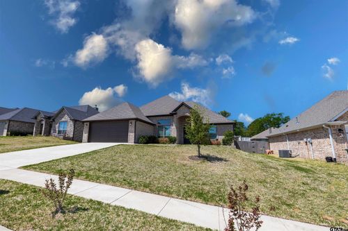 7317 Hearthstone Ln, Tyler, TX, 75703-7586 | Card Image