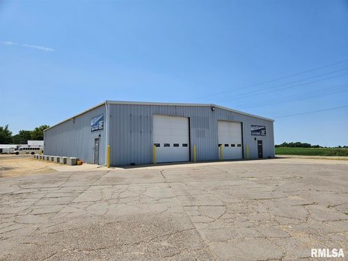 2289 Highway 30, Grand Mound, IA, 52751-9509 | Card Image