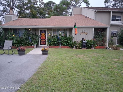 170 Quarterdeck Townes, New Bern, NC, 28562-3532 | Card Image