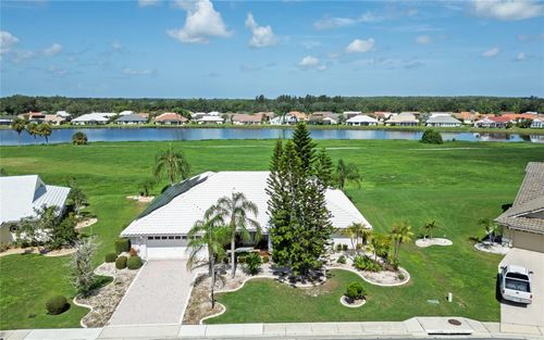 1936 Wolf Laurel Dr, SUN CITY CENTER, FL, 33573-6448 | Card Image