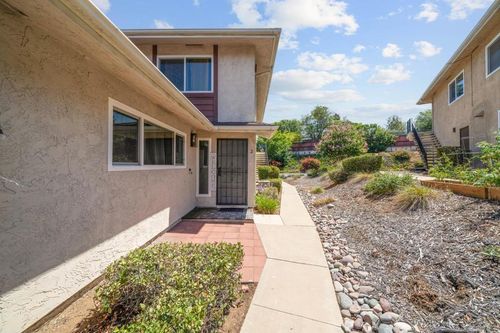 unit-2-12156 Wintergreen Dr, Lakeside, CA, 92040-4021 | Card Image