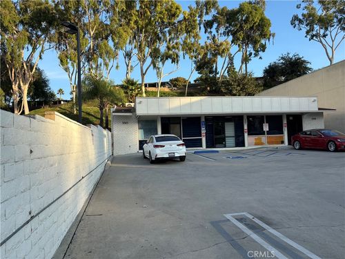 350 N Azusa Ave, La Puente, CA, 91744-4601 | Card Image