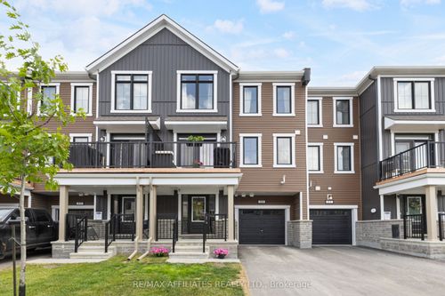 59 Stitch Mews, Richmond, ON, K0A2Z0 | Card Image