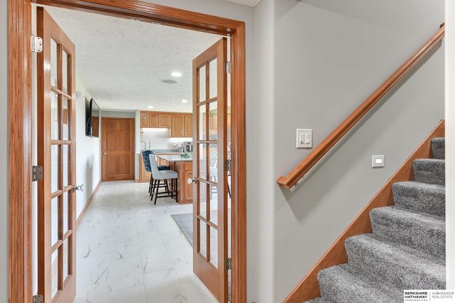7881 Wisteria Way, House other with 5 bedrooms, 3 bathrooms and 3 parking in Fort Calhoun NE | Image 47