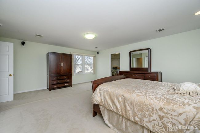 751 S Middlesex Ave, House other with 5 bedrooms, 6 bathrooms and null parking in Colonia NJ | Image 35
