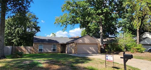 3123 Silver Falls Dr, Kingwood, TX, 77339-1938 | Card Image