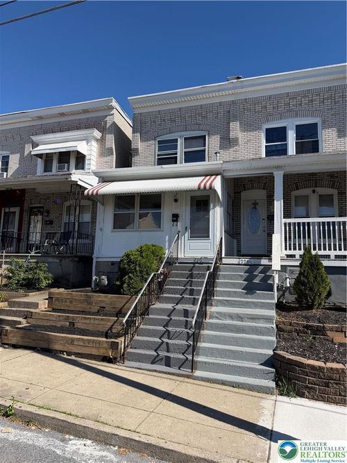 230 E Fairview St, Allentown, PA, 18109-2736 | Card Image