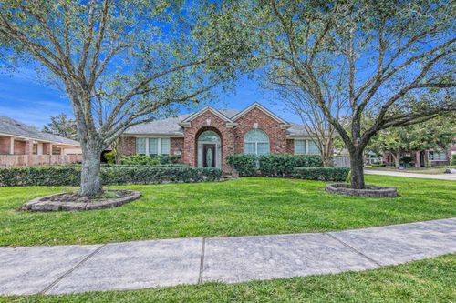 7923 Split Cypress Ln, Houston, TX, 77041-1261 | Card Image