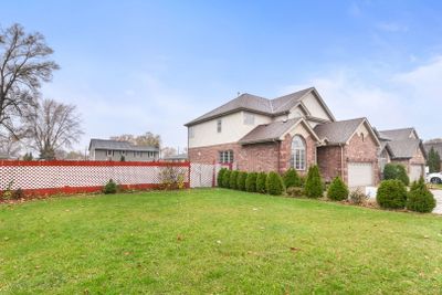 10826 S Ridgeland Avenue, House other with 4 bedrooms, 3 bathrooms and 2 parking in Worth IL | Image 3