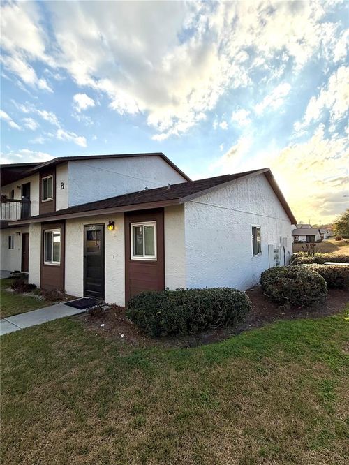 unit-2080-39132 County Road 54, ZEPHYRHILLS, FL, 33542-1120 | Card Image