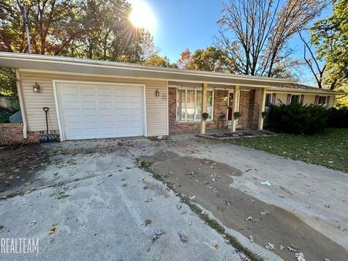 228 Indian Rd, Battle Creek, MI, 49017-9408 | Card Image