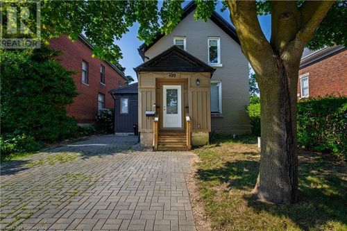 499 Canterbury St, Woodstock, ON, N4S4K6 | Card Image