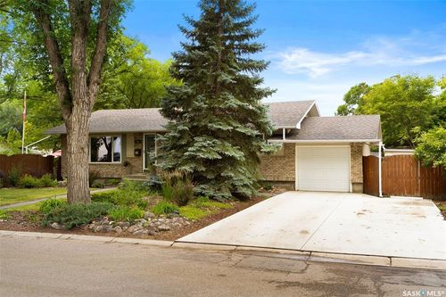 86 Langley St, Regina, SK, S4S2R1 | Card Image