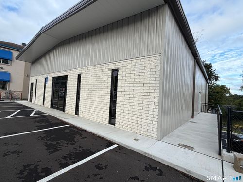 36 Newtown Rd, Danbury, CT, 06810-6234 | Card Image