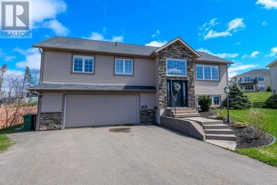 18 Madison Ave, House other with 4 bedrooms, 3 bathrooms and null parking in Charlottetown PE | Image 1