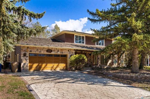 4221 Hillsdale St, Regina, SK, S4S3Y9 | Card Image