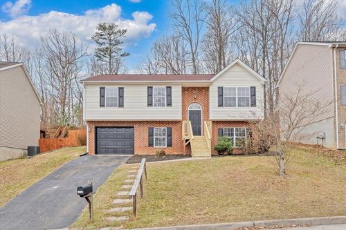 1718 Connors Run, Salem, VA, 24153-7407 | Card Image