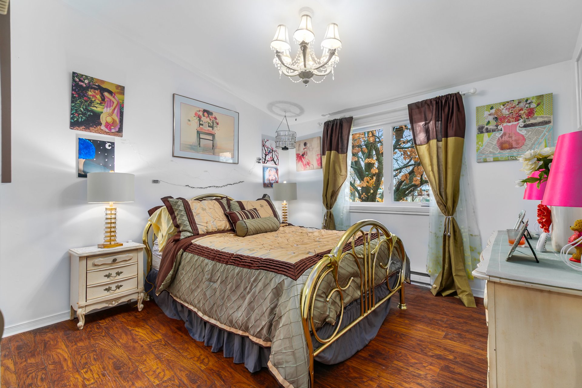 Residential in Salaberry-de-Valleyfield 3