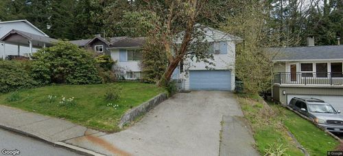 2332 Hoskins Rd, North Vancouver, BC, V7J3A3 | Card Image