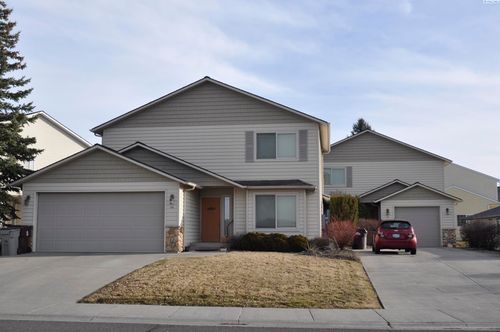 580-582 Se Shoemaker Pl, Pullman, WA, 99163 | Card Image