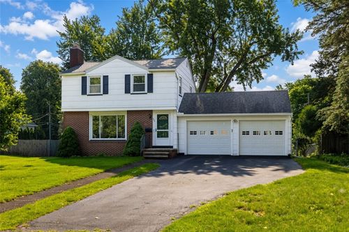 240 Yarmouth Rd, Rochester, NY, 14610-1454 | Card Image