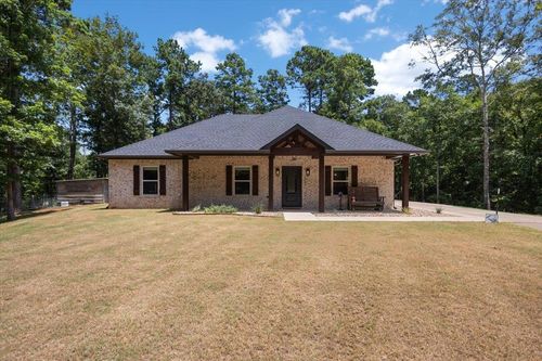 2868 E Loop 390 N, Marshall, TX, 75672-3182 | Card Image