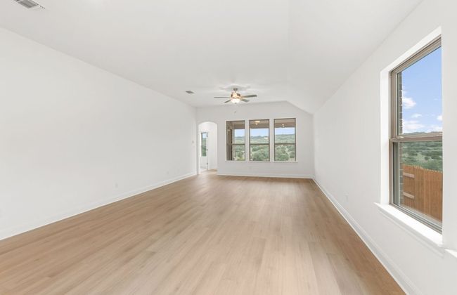 6420 Apache Plum Ln, House other with 4 bedrooms, 3 bathrooms and 2 parking in Spicewood TX | Image 11