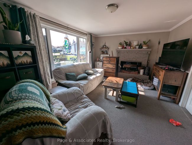 73 Bridge Street, House other with 2 bedrooms, 1 bathrooms and 2 parking in West Nipissing ON | Image 5