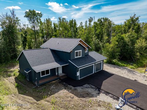 1633 E Hidden Ranch Loop, Palmer, AK, 99645 | Card Image