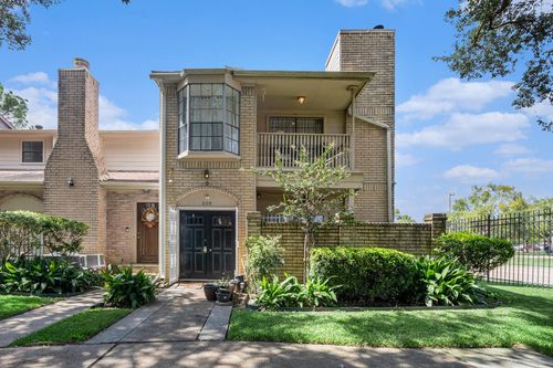 unit-608-800 Country Place Dr, Houston, TX, 77079-5552 | Card Image