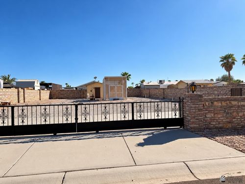 13181 E 45th Dr, Yuma, AZ, 85367-6389 | Card Image
