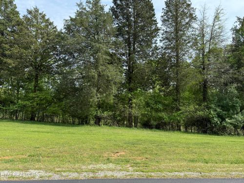 205 W Shore Dr, Rockwood, TN, 37854-4790 | Card Image
