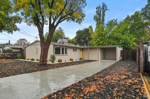 2089 Russell Street, Napa, CA, 94559 | Card Image