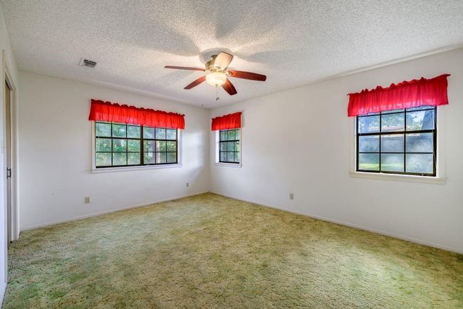 414 Giese Lane, Home with 4 bedrooms, 3 bathrooms and 2 parking in Warda TX | Image 13