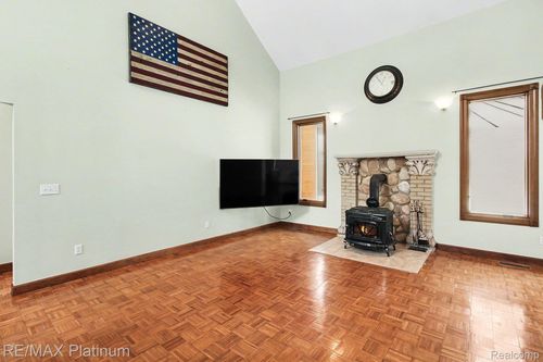 5245 Fleming Road, Howell Township, MI, 48836 | Card Image
