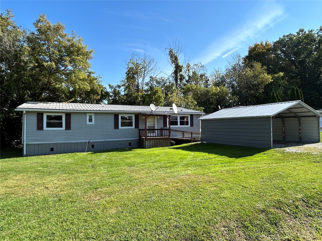 Shannon Rd, Erie, PA 16510
