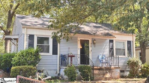 32 Prancer Ave, Greenville, SC, 29605-2139 | Card Image