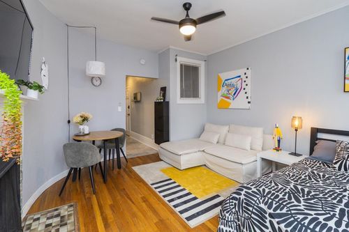 345b-345 Ramsey St, Saint Paul, MN, 55102-2374 | Card Image