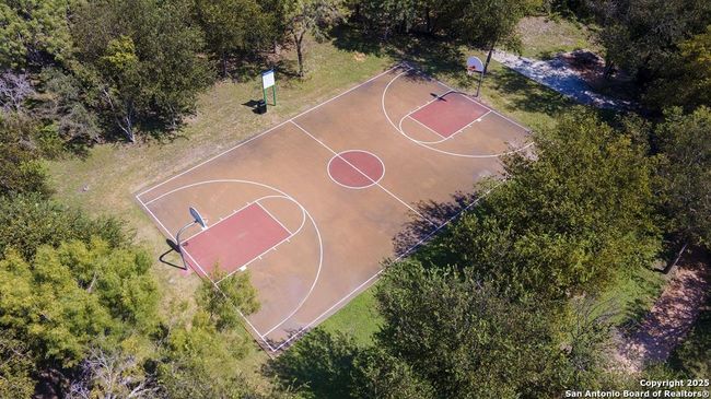 812 Fort Stockton, House other with 4 bedrooms, 3 bathrooms and null parking in San Antonio TX | Image 9