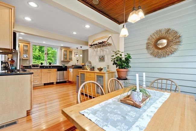 1 - 56 Tainter St, Condo with 2 bedrooms, 1 bathrooms and 2 parking in Medford MA | Image 10