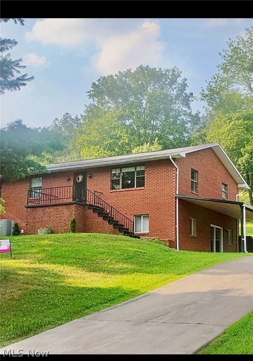 1805 Lee Creek Rd, Belleville, WV, 26133-8453 | Card Image