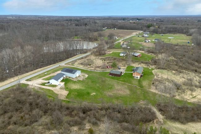 37161 39 Th Ave, House other with 4 bedrooms, 4 bathrooms and null parking in Paw Paw MI | Image 32